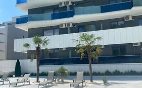 Sunrise Luxury Apartments